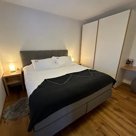 Apartment Haus Schlatti