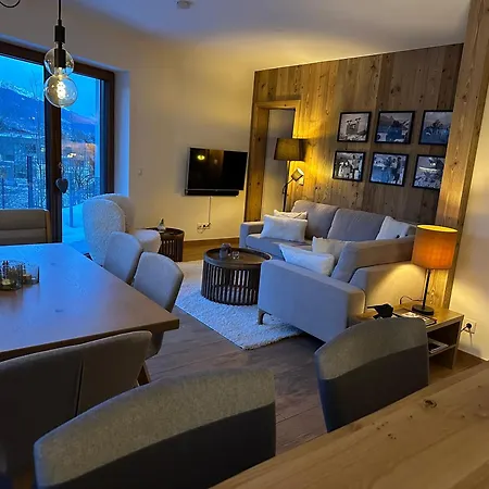 Haus Schlatti אלטנמרקט אים פונגאו