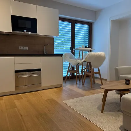 Haus Schlatti Apartament